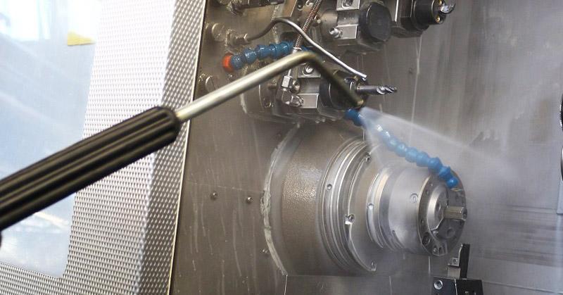 A Importância da Limpeza da Máquina na Troca de Produtos na Indústria Metalúrgica